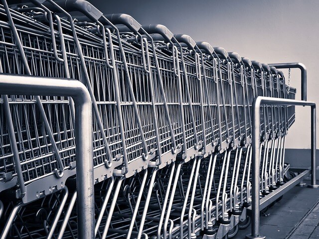 shopping-carts-1275480_640